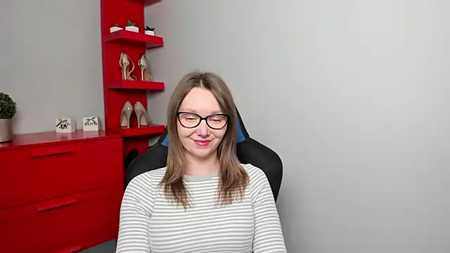 Cookie zoe online show from October 1, 2025, 5:35 am