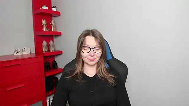 Cookie zoe online show from December 3, 2025, 6:32 am