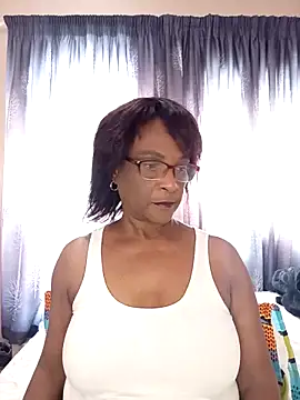 Snapshot of Hotgrannyx chatting on April 26, 2026, 11:08 am Hotgrannyx online show from April 26, 2026, 11:08 am