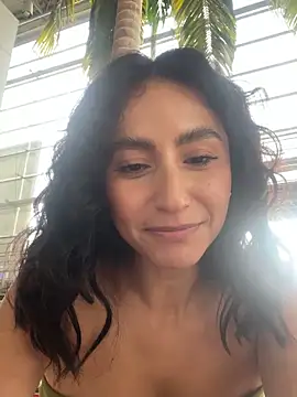 Snapshot of _Amatista chatting on February 22, 2025, 9:04 pm Amatista online show from February 22, 2025, 9:04 pm