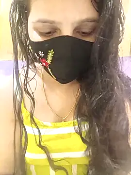 Snapshot of Rising_Smiler chatting on September 28, 2025, 10:20 am Rising Smiler online show from September 28, 2025, 10:20 am