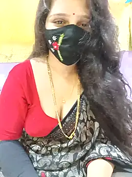 Snapshot of Rising_Smiler chatting on October 2, 2025, 2:40 am Rising Smiler online show from October 2, 2025, 2:40 am