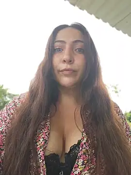 VickyHoult online show from May 21, 2026, 8:38 pm