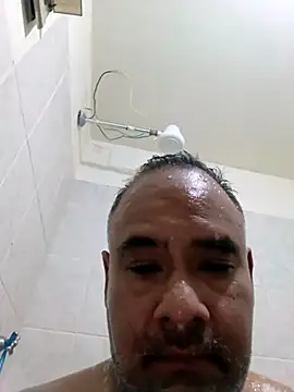 PhillDrake11 online show from December 17, 2025, 5:13 am