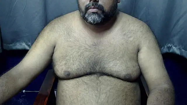 hairysubcub 70 online show from October 8, 2025, 7:17 am
