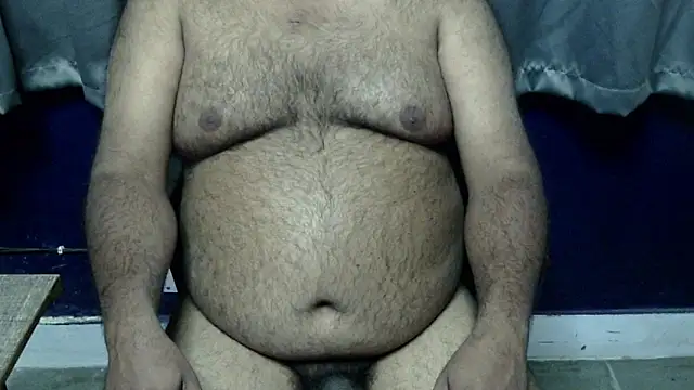 hairysubcub 70 online show from November 24, 2025, 5:45 pm