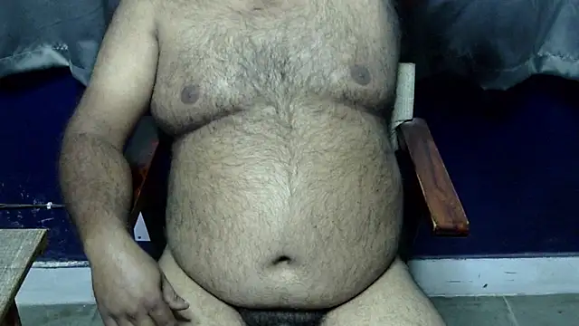 hairysubcub 70 online show from March 18, 2026, 7:55 am