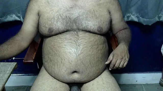 hairysubcub 70 online show from March 29, 2026, 8:53 pm