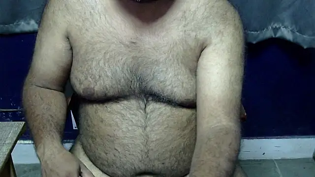 hairysubcub 70 online show from May 31, 2026, 6:09 pm