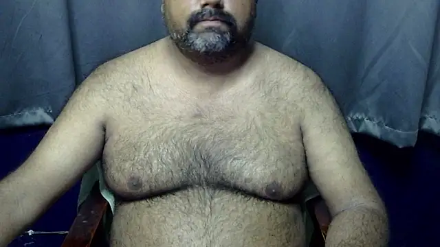 Snapshot of hairysubcub_70 chatting on June 27, 2026, 7:02 am hairysubcub 70 online show from June 27, 2026, 7:02 am