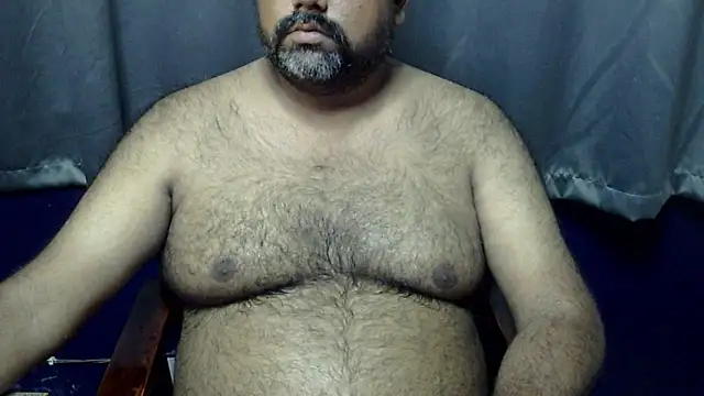 Snapshot of hairysubcub_70 chatting on June 30, 2026, 6:58 am hairysubcub 70 online show from June 30, 2026, 6:58 am