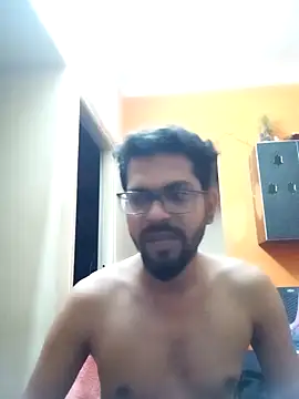 arhan3043 online show from January 11, 2025, 9:25 pm