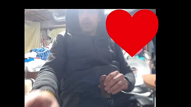 Gsmile1 online show from April 7, 2026, 10:42 pm