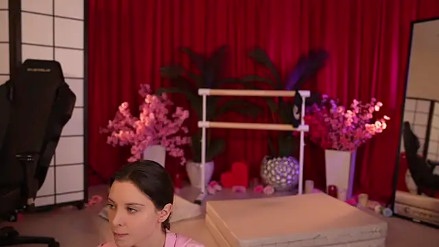 KittyCaitlin online show from March 20, 2025, 8:08 pm