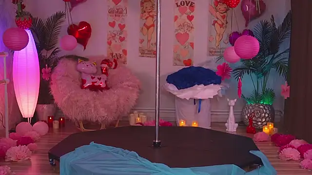 KittyCaitlin online show from February 16, 2026, 11:34 pm