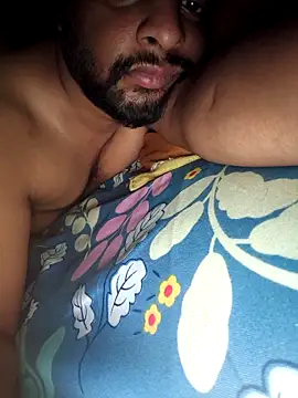 Snapshot of yashu9 chatting on March 22, 2026, 7:23 am yashu9 online show from March 22, 2026, 7:23 am