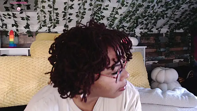 Snapshot of -khayaparker chatting on January 12, 2025, 1:05 pm -khayaparker online show from January 12, 2025, 1:05 pm