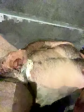 carlos01172011 online show from October 7, 2025, 2:42 am