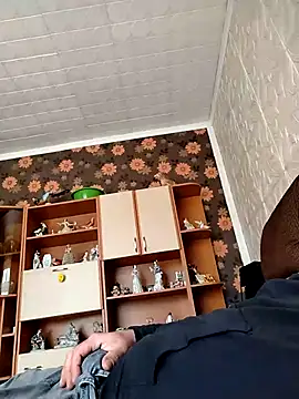 Rollandtorok6 online show from March 30, 2026, 10:38 am