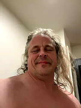 zeus337 online show from November 18, 2025, 2:17 am