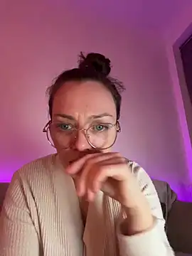 FemDom RubyKnightXXO online show from December 12, 2024, 4:32 pm