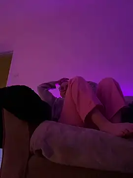 FemDom RubyKnightXXO online show from December 17, 2024, 1:49 pm