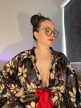 FemDom RubyKnightXXO online show from September 21, 2025, 5:14 pm