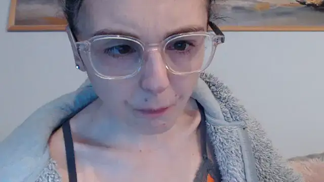 Snapshot of cleophee chatting on March 30, 2026, 5:41 am cleophee online show from March 30, 2026, 5:41 am