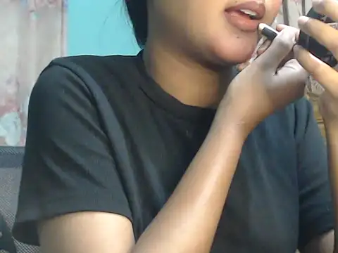 NancyRuvi online show from October 2, 2025, 3:52 pm