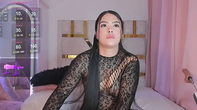 sophy champagne online show from November 13, 2025, 1:15 am