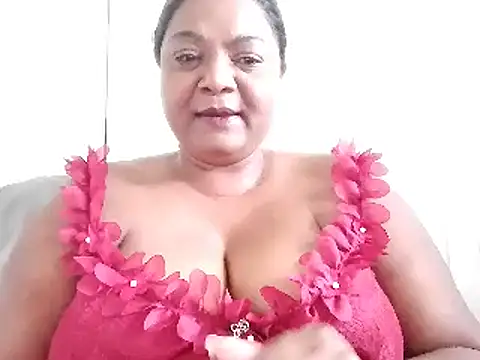 Snapshot of IndianDelia chatting on February 14, 2026, 5:04 am IndianDelia online show from February 14, 2026, 5:04 am