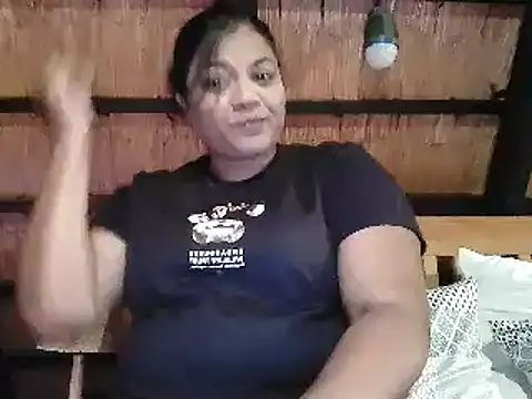 Snapshot of IndianDelia chatting on March 9, 2026, 6:12 pm IndianDelia online show from March 9, 2026, 6:12 pm