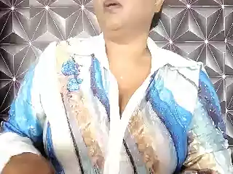 Snapshot of IndianDelia chatting on March 29, 2026, 9:09 am IndianDelia online show from March 29, 2026, 9:09 am