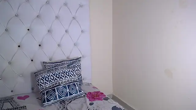 Snapshot of Ana_Girl_Nasty chatting on January 15, 2025, 7:34 pm Ana Girl Nasty online show from January 15, 2025, 7:34 pm