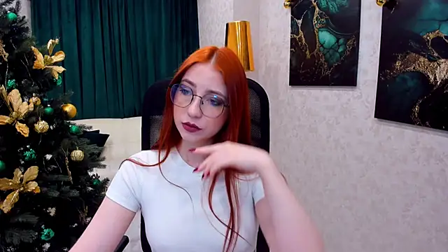 Snapshot of _FireInMySoul_ chatting on December 7, 2024, 8:27 pm FireInMySoul online show from December 7, 2024, 8:27 pm