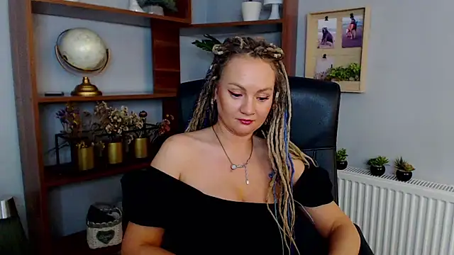 Snapshot of KayaMagic chatting on January 30, 2025, 6:21 pm KayaMagic online show from January 30, 2025, 6:21 pm