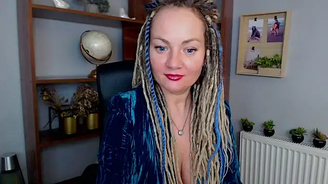 Snapshot of KayaMagic chatting on February 12, 2025, 5:16 pm KayaMagic online show from February 12, 2025, 5:16 pm