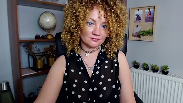 Snapshot of KayaMagic chatting on March 20, 2025, 6:31 pm KayaMagic online show from March 20, 2025, 6:31 pm