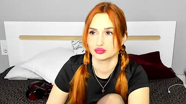 Red Fairy  online show from January 27, 2025, 7:14 am