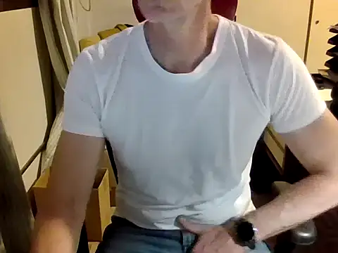 Snapshot of mariohurt101 chatting on September 18, 2025, 9:50 pm mariohurt101 online show from September 18, 2025, 9:50 pm