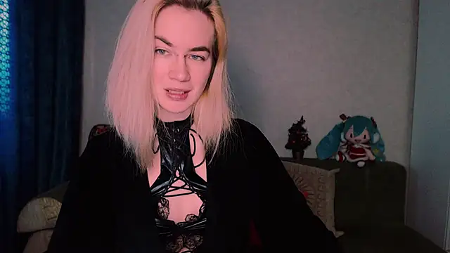 Snapshot of xxxcharismaaa chatting on February 18, 2025, 6:26 am xxxcharismaaa online show from February 18, 2025, 6:26 am