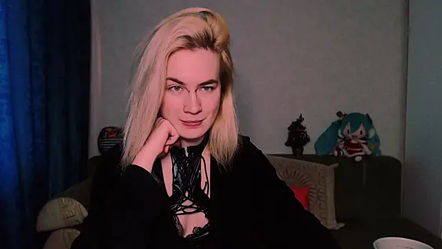 Snapshot of xxxcharismaaa chatting on February 18, 2025, 9:32 am xxxcharismaaa online show from February 18, 2025, 9:32 am