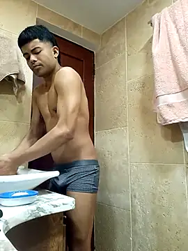 Snapshot of pinedasex777 chatting on September 26, 2025, 11:03 am pinedasex777 online show from September 26, 2025, 11:03 am