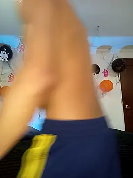 Snapshot of pinedasex777 chatting on October 13, 2025, 6:41 pm pinedasex777 online show from October 13, 2025, 6:41 pm