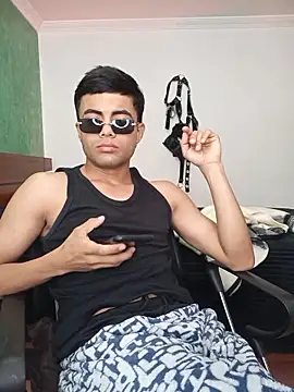 Snapshot of pinedasex777 chatting on November 9, 2025, 12:47 pm pinedasex777 online show from November 9, 2025, 12:47 pm