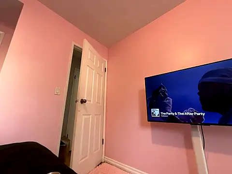 chloetease online show from October 25, 2025, 10:15 pm