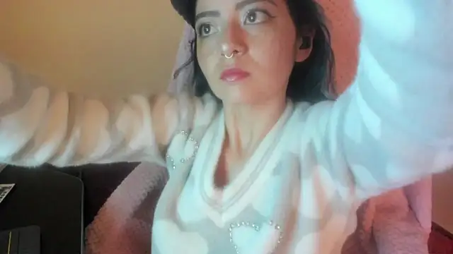 Sammysammy  online show from February 12, 2026, 6:19 am