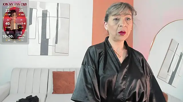 Snapshot of GraceElizabeth_ chatting on June 23, 2026, 8:51 pm GraceElizabeth online show from June 23, 2026, 8:51 pm