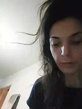 JoLeNe27 online show from November 27, 2025, 5:42 am