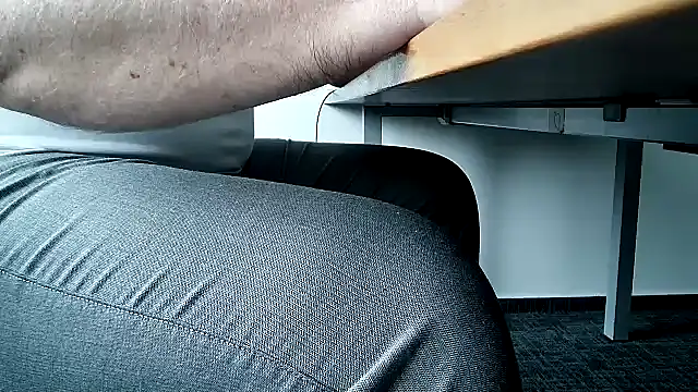 69bezfleku online show from September 25, 2025, 10:08 am